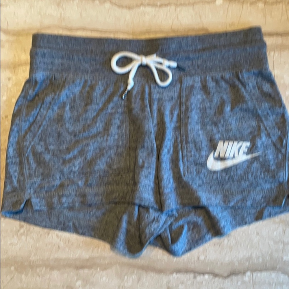 Women’s Nike Gym Shorts XS